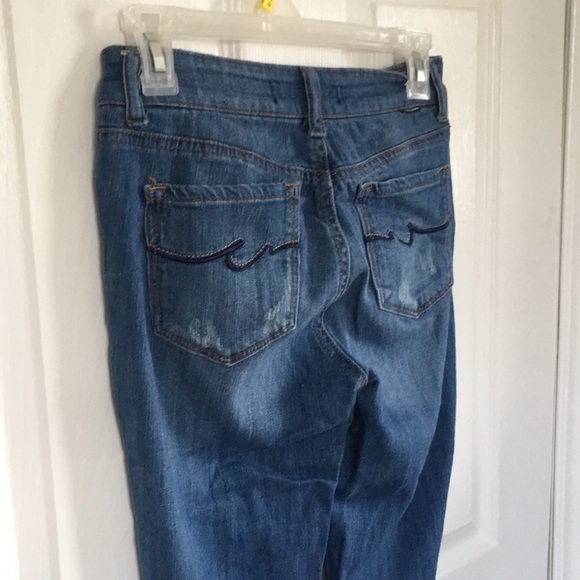 4 for $20 WAX SKINNY DISTRESSED JEANS WITH STRETCH - Picture 5 of 7